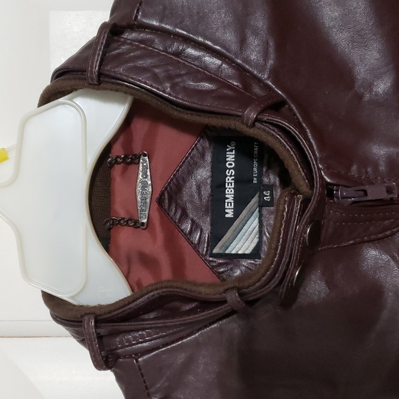 Vintage Members Only Leather Jacket Size 44 - Picture 2 of 11